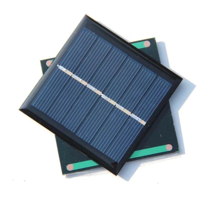 0.6W mini solar panel — front and rear square panels