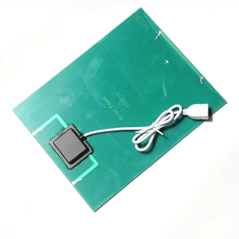 5.2W solar panel — rear panel and USB socket