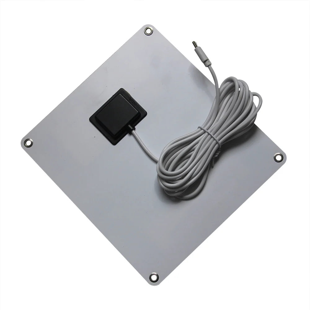 5W USB-C solar panel — rear junction box and cable