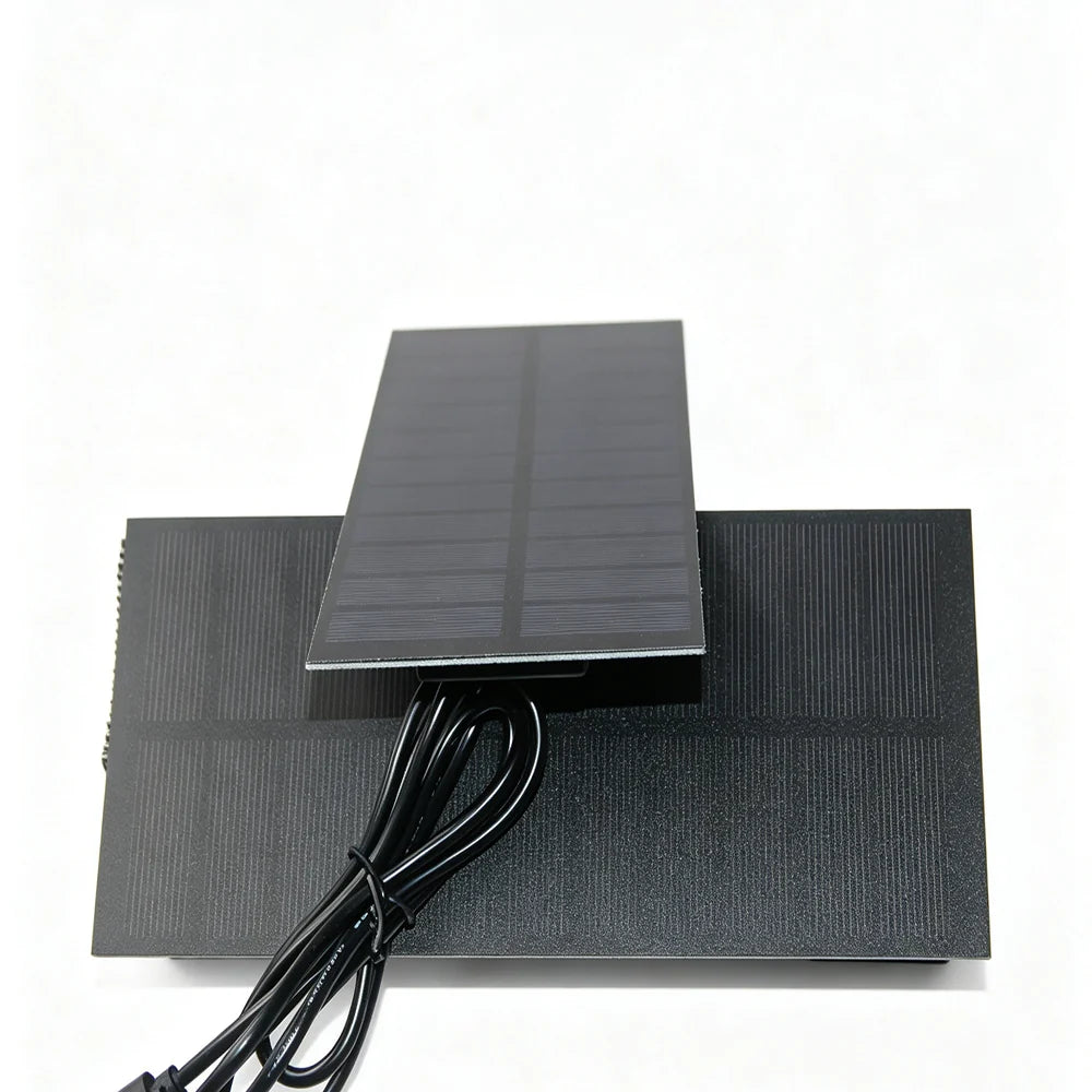Multiple views of the slim 2.5W USB-C panel surface; pack contains 5 separate panels