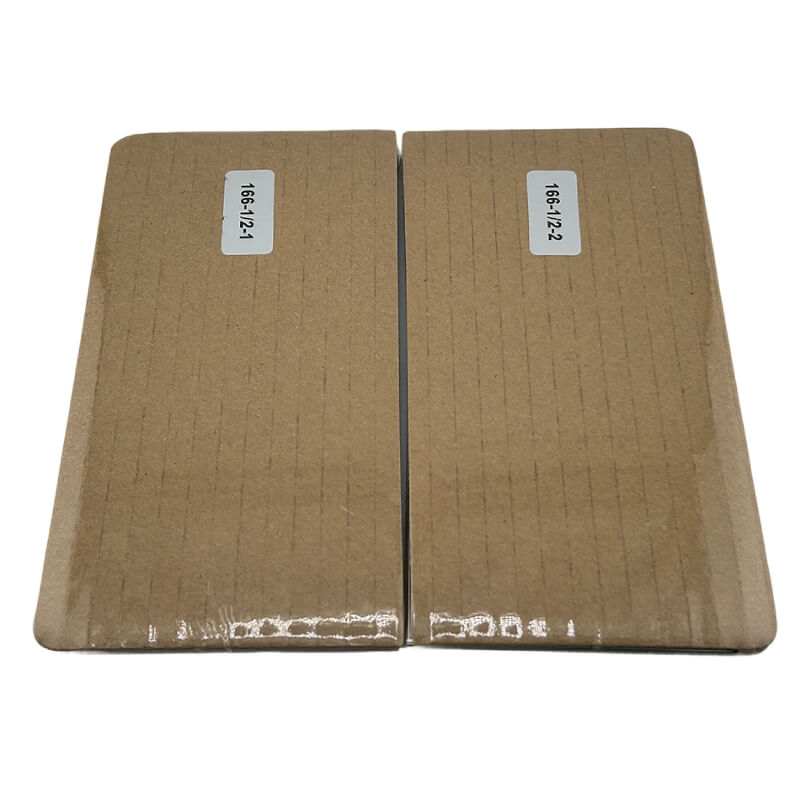 Packaging for 1/2-cut 166 mm cells, two labeled cartons.