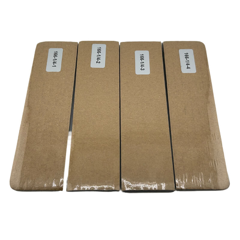 Packaging for 1/4-cut 166 mm cells, 4 labeled cartons.