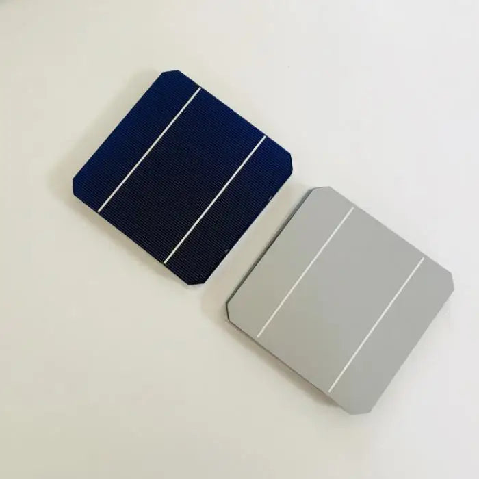 Square monocrystalline cell surface detail