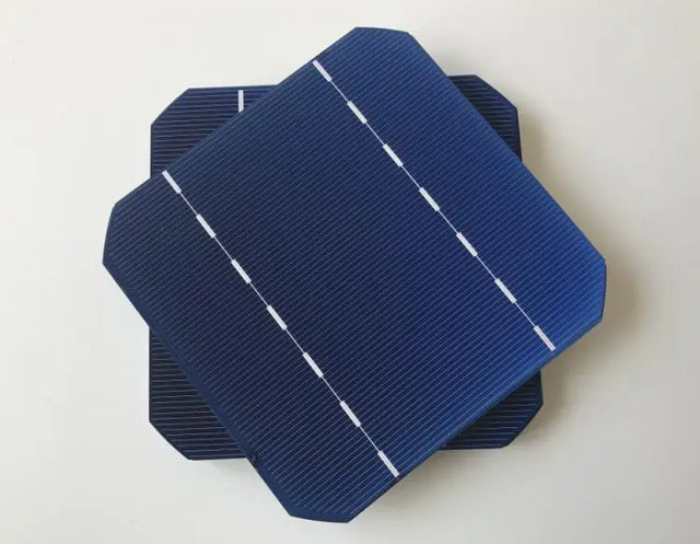 125mm square monocrystalline solar cell front view