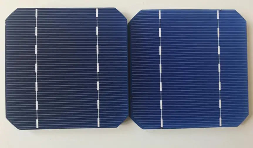 Multiple 125mm square solar cells arranged together