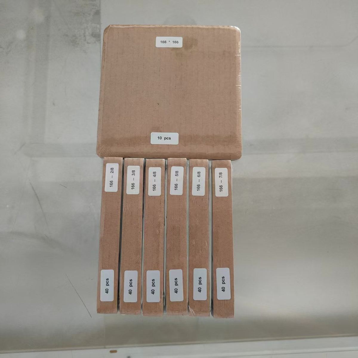 A single 166 mm back-contact cell order combining full cells (labelled 166*166, 10 pcs) with six interior strip positions at 40 pcs each