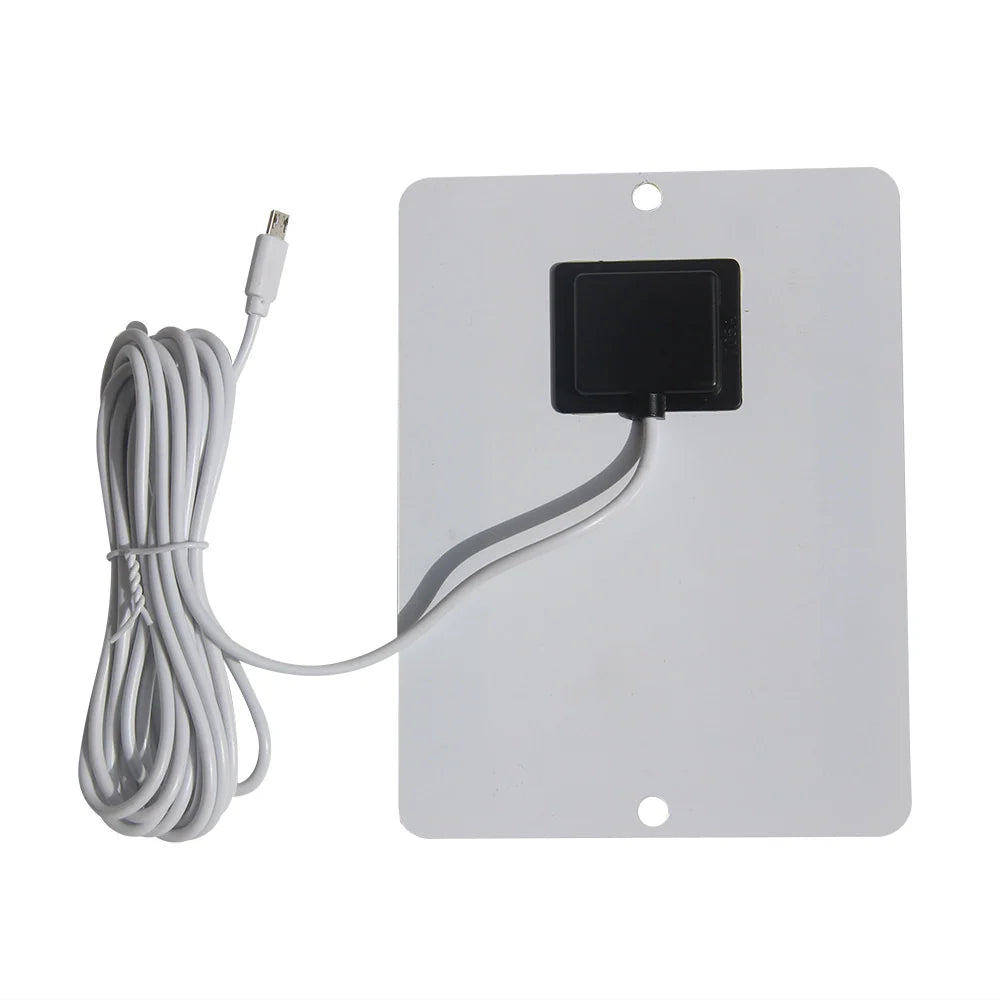 3W camera solar panel — rear USB-C lead outlet