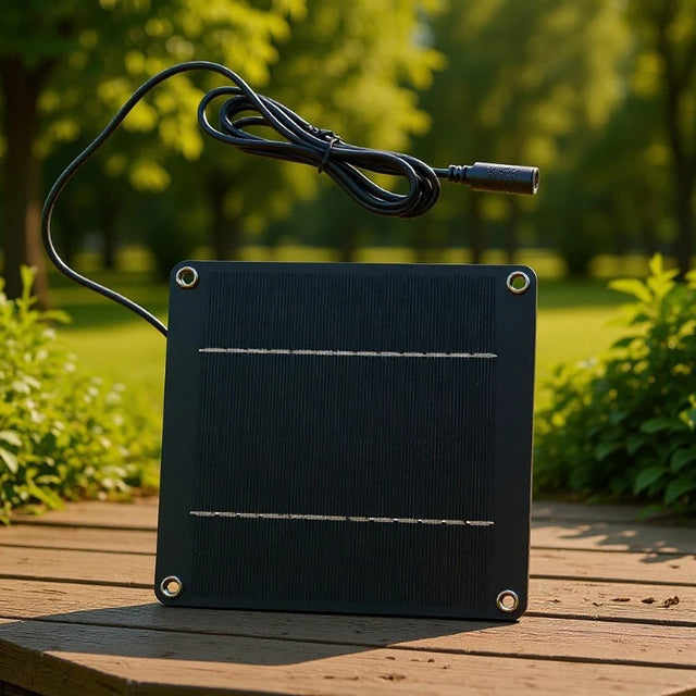 4W solar panel — square panel with DC lead outdoors
