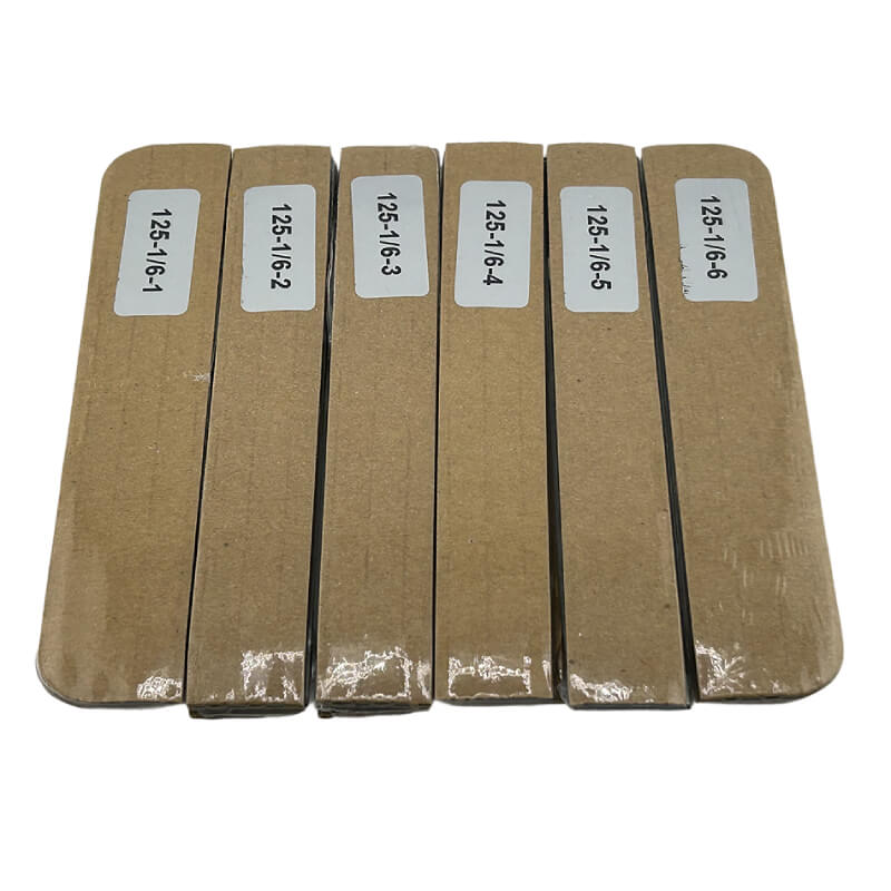 Packaging for 1/6-cut 125 mm cells, six labeled cartons.